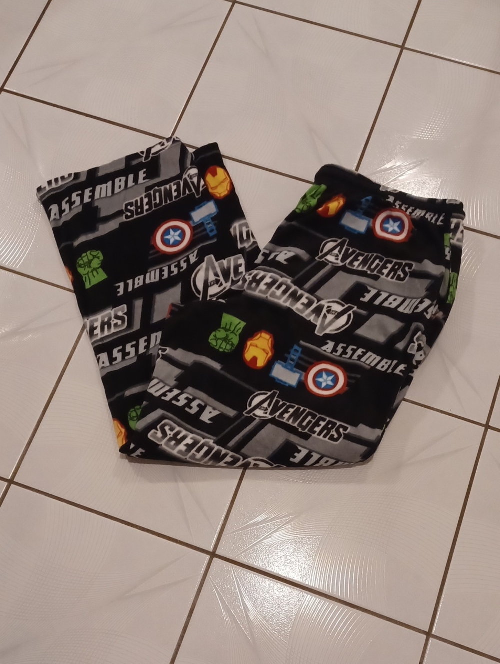 4/$80 Marvel Black Fleece Pajama Pants with Multicolor Logos - Size XL